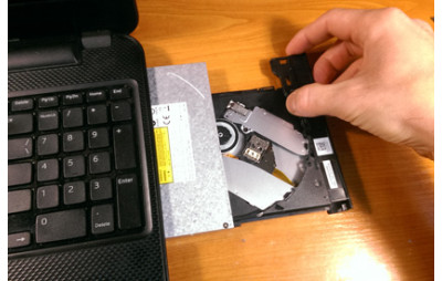 Замена и ремонт CD/DVD привода на ноутбуке | сервисных центров по всей России